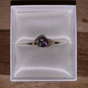 Trillion Cut Mystic Topaz Yellow Gold Ring - Size 7